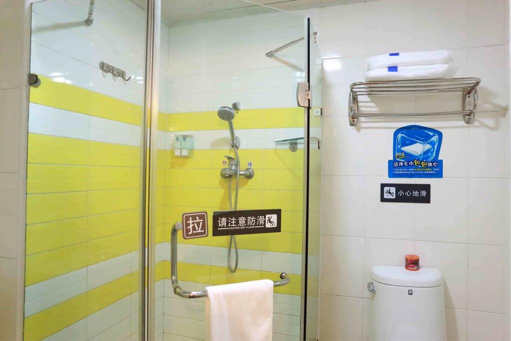 7Days Inn Kunming East Station Juhua Overpass Zimmer foto